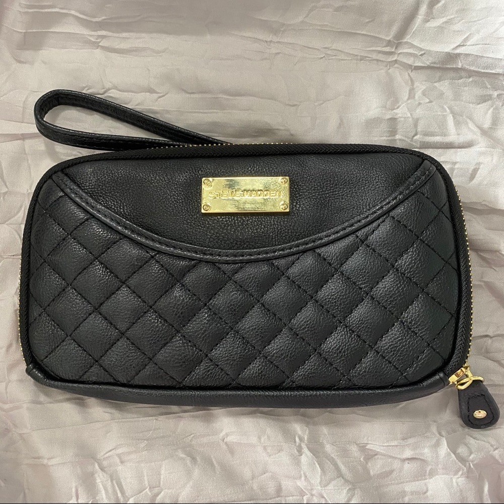 Steve Madden wallet